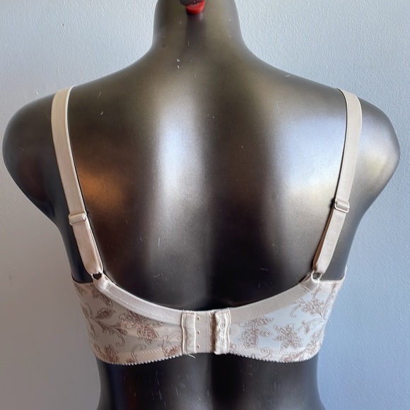 Wonderbra Printed Full Underwire Support Bra - Picture 7 of 10